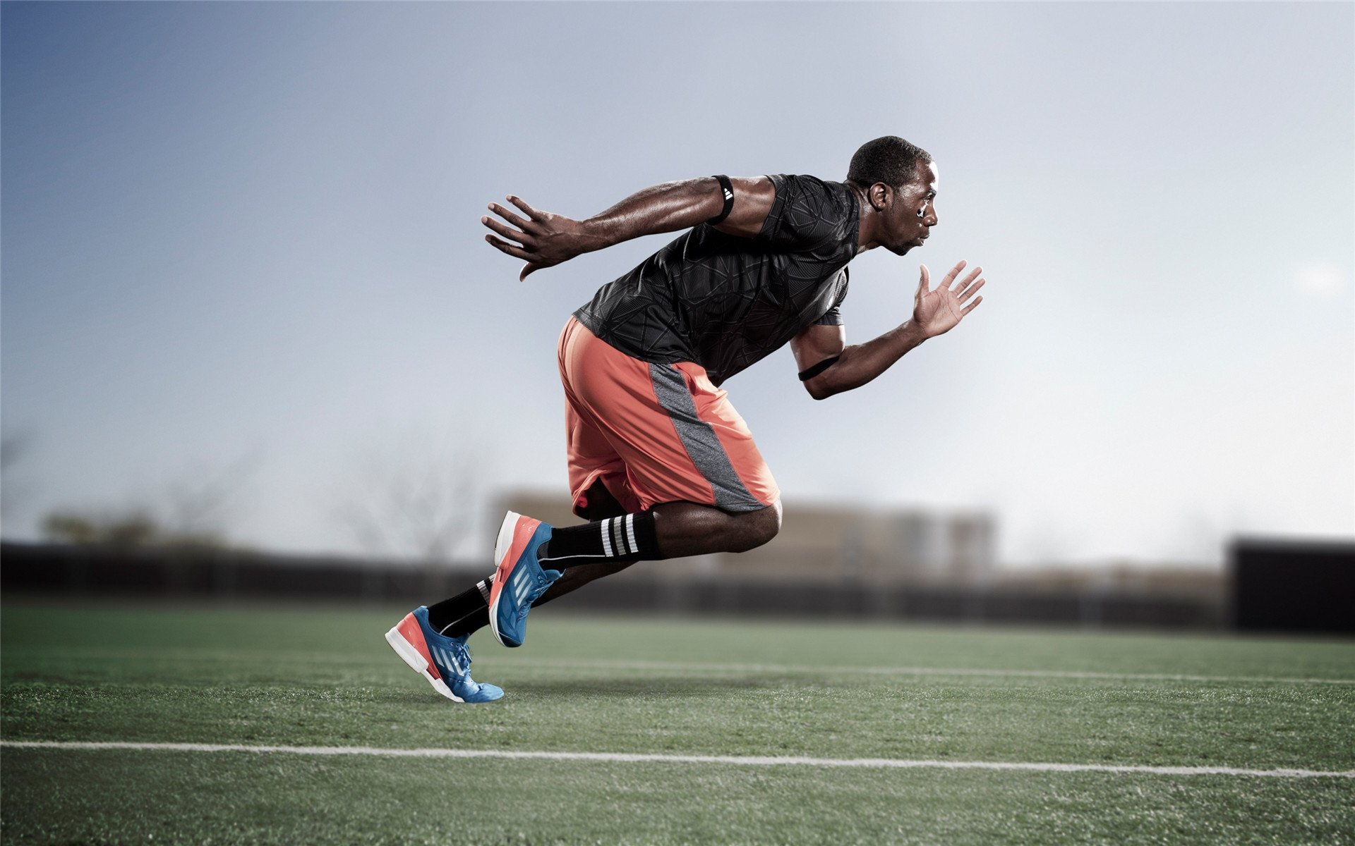 中国男篮训练营严格执行 保障球员健康，国家男篮训练基地